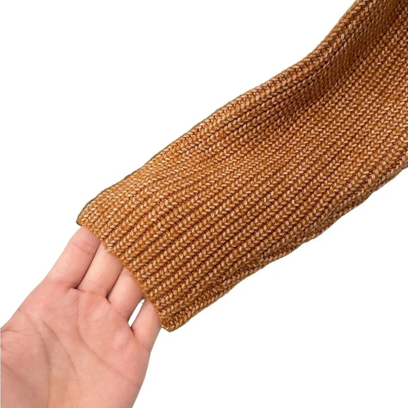 ✨BILLABONG It’s Me Sweater size small - Picture 4 of 11